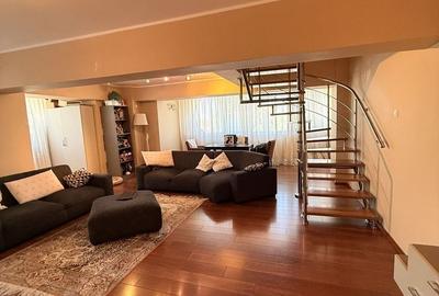 Apartament cu 4 camere, mobilat în Gării