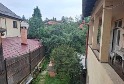 Casă cu 4 camere decomandat în Central - 6