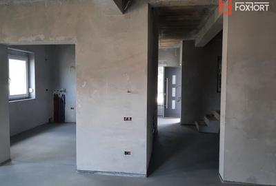 Duplex cu 4 camere cu Teren 287 Mp în Bucovăț (Remetea Mare) - 3