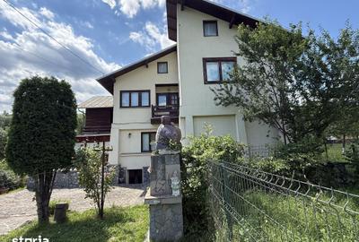Casă cu 6 camere cu Teren 510 Mp în Ghioșești