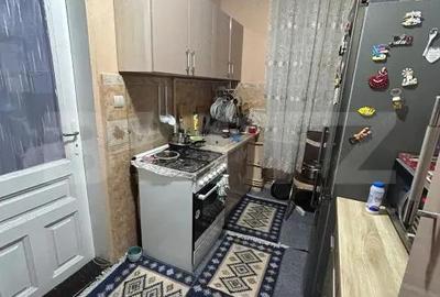 Apartament cu 3 camere semidecomandat în Tipografilor