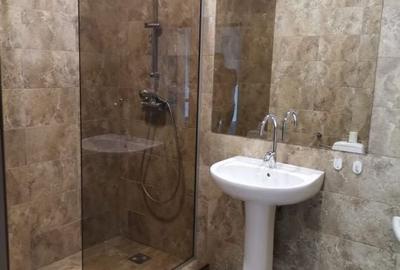 Spațiu comercial, de 43.5 mp, în Iris