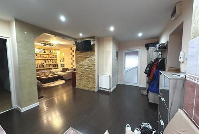 Apartament cu 3 camere decomandat, mobilat în Tolstoi - 16
