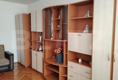 Apartament cu 2 camere decomandat, mobilat în Sud-Est
