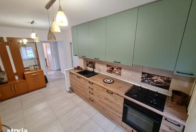 Apartament cu 3 camere decomandat în 6 Vânători - 12
