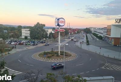 Apartament cu 3 camere decomandat în Alexandru cel Bun - 1