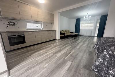 Casă cu 4 camere cu Teren 198 Mp în Central - 7