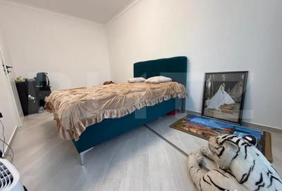 Casă cu 5 camere cu Teren 400 Mp în Remetea Mare