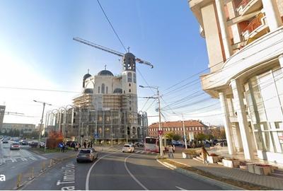 Spațiu comercial, de 318 mp, în Central