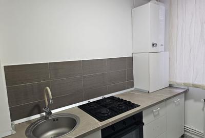 Apartament cu 2 camere semidecomandat, mobilat în Țiglina 1