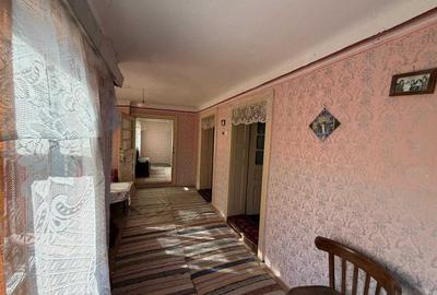 Casă cu 4 camere în Geoagiu de Sus