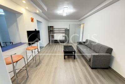 Apartament cu 3 camere semidecomandat, mobilat în Ștefan cel Mare