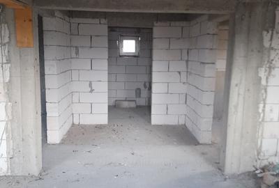Casă cu 3 camere în Stejaru - 2