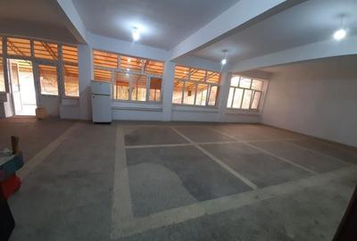 Spațiu comercial, de 1,390 mp, în Exterior Vest - 5