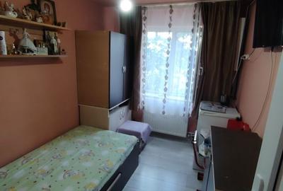Apartament cu 3 camere semidecomandat, mobilat în Central - 4