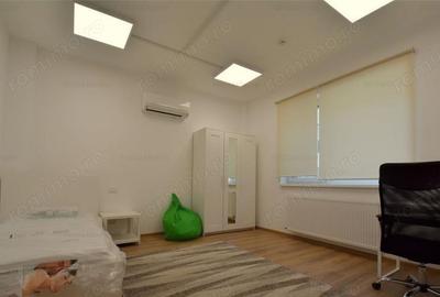 Apartament cu 5 camere decomandat în Medicină - 11