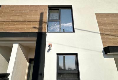 Apartament cu 3 camere decomandat în Bucium - 3