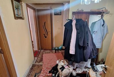 Apartament cu 3 camere în Traian - 3