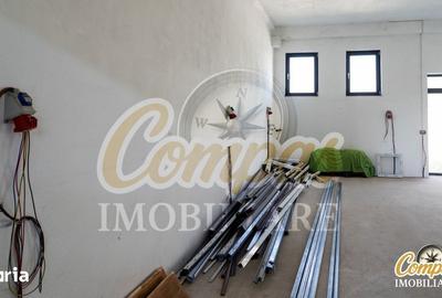 Spațiu comercial, de 1,800 mp, în Central - 1
