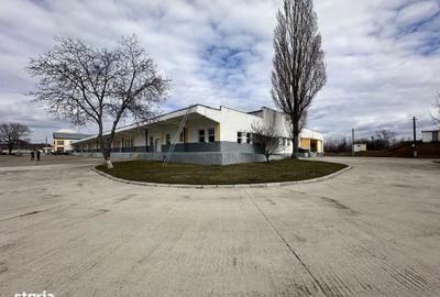 Spațiu comercial, de 3,700 mp, în Central - 5