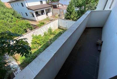 Casă individuală cu 5 camere cu Canalizare în Giulești - 20