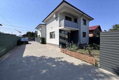 Casă individuală cu 3 camere cu Canalizare în Tunari