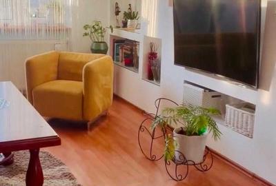 Apartament cu 4 camere decomandat în Central - 1