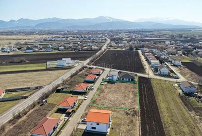 Teren Construcții intravilan de 2000 mp, în Stupini