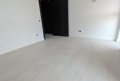 Apartament cu 4 camere semidecomandat în Florești - 10