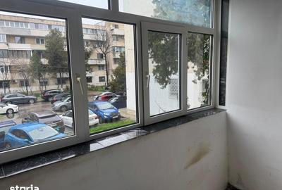Apartament cu 3 camere decomandat în Tomis II
