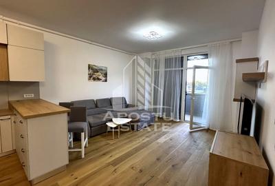 Apartament cu 2 camere decomandat în Spitalul Județean