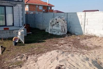 Casă cu 4 camere în Ciorogârla