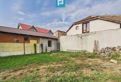 Casă individuală cu 4 camere cu Teren 486 Mp în Plopi - 1