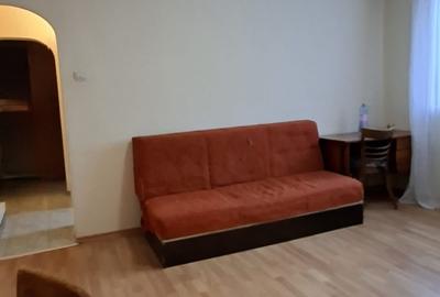 Apartament cu 3 camere semidecomandat în Drumul Taberei - 3
