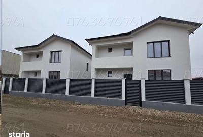 Casă individuală cu 4 camere cu Canalizare în Central - 2