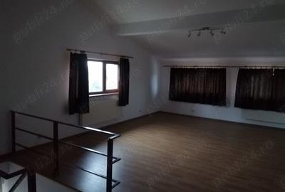 Casă cu 3 camere în Central