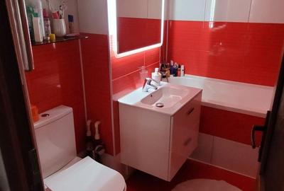 Apartament cu 2 camere decomandat în Carrefour - 4
