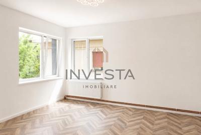 Casă individuală cu 7 camere cu Canalizare în Central - 7