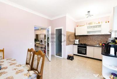 Casă cu 4 camere cu Teren 500 Mp în Sântandrei