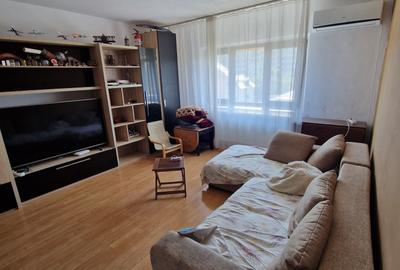 Apartament cu 3 camere decomandat în Doamna Ghica - 13