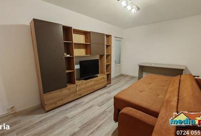 Apartament cu 3 camere decomandat în Micro 17