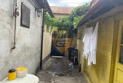 Casă individuală cu 3 camere cu Canalizare în Ultracentral - 10