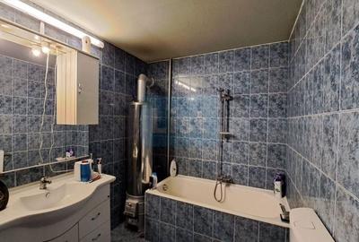 Casă cu 6 camere cu Canalizare în Central - 19
