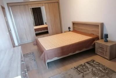 Apartament cu 2 camere decomandat în Berceni
