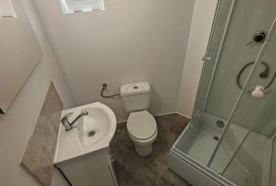 Apartament cu 3 camere în Central - 1
