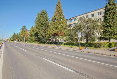 Apartament cu 2 camere semidecomandat în Calea București
