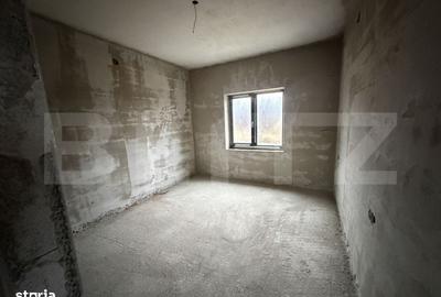 Apartament cu 4 camere decomandat în Stana - 1