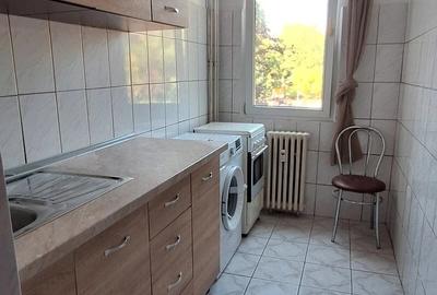 Garsonieră decomandată în Brâncoveanu