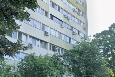 Garsonieră decomandată în Pajura
