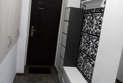 Garsonieră nedecomandată în Apărătorii Patriei